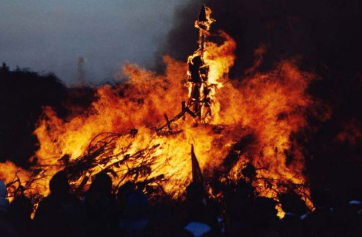 Sankthans på Hellviktangen